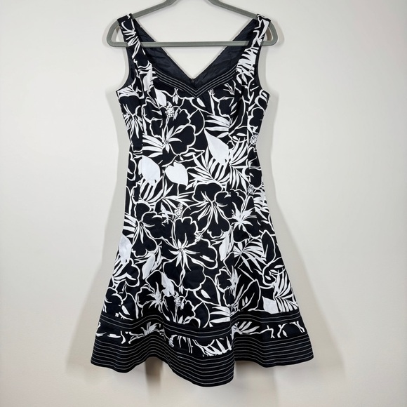 Vintage Nine West Y2K Floral Black White Floral Print Mini Dress Size 6 - Picture 2 of 14